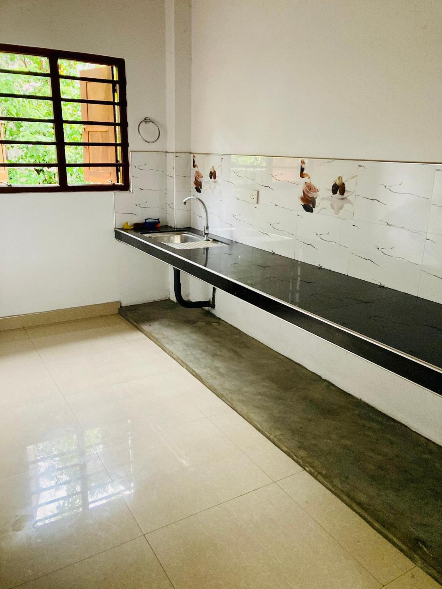 Ameena Homestay แทนกาลเล ภายนอก รูปภาพ