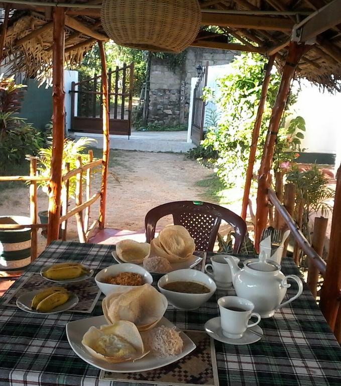 Ameena Homestay แทนกาลเล ภายนอก รูปภาพ